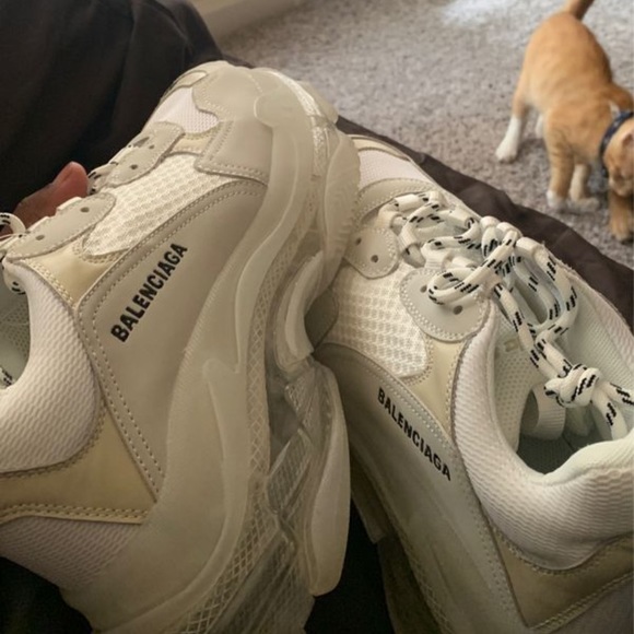 Triple S Balenciagas - Picture 4 of 5